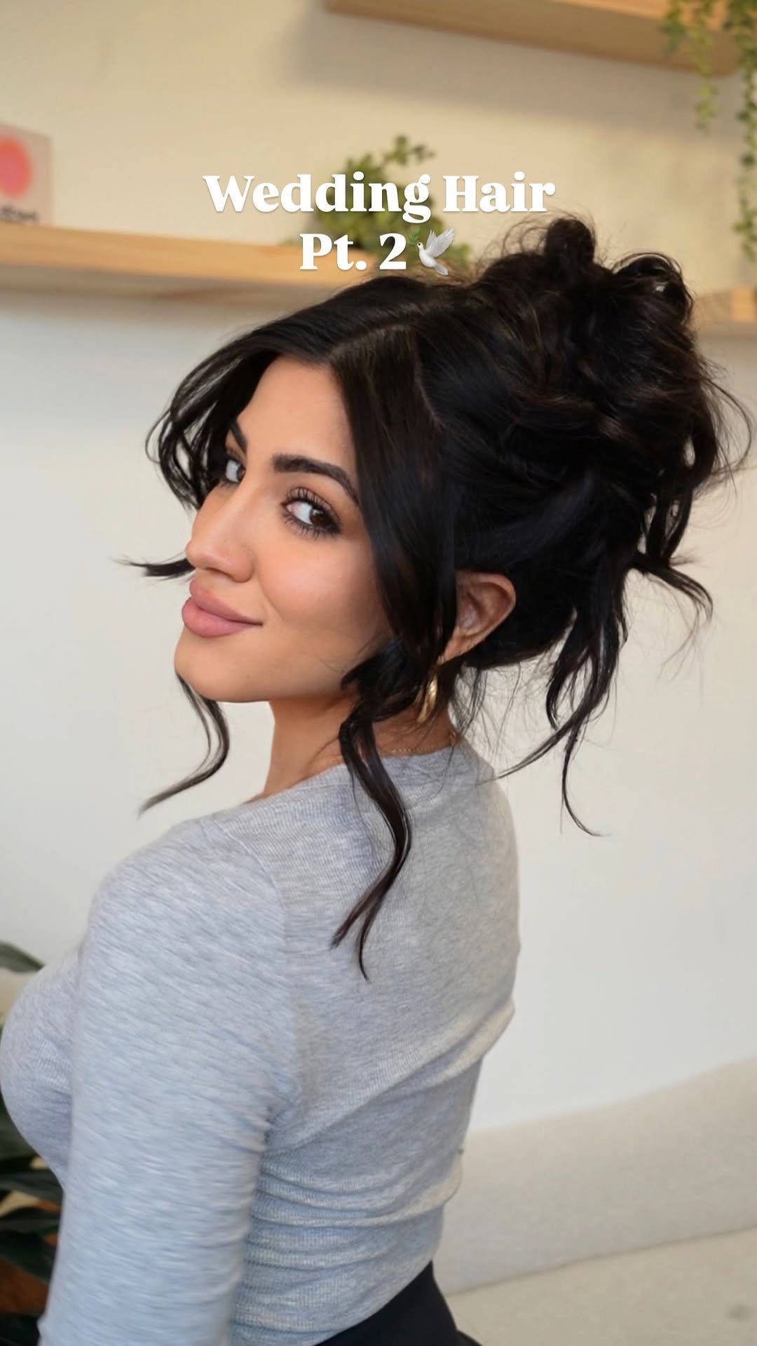 mariaaiellohair 게시물 이미지: Easy Wedding Hair pt 2/5🤍

Products: @randco...