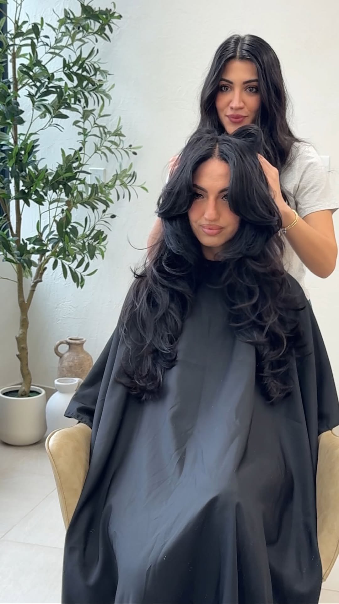 mariaaiellohair 게시물 이미지: This is your sign to cut your hair ✂️

the...
