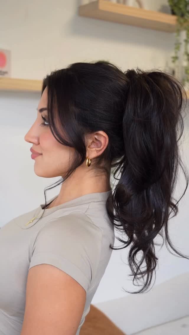mariaaiellohair 게시물 이미지: Favorite Spring Claw Clip Hairstyle💖...