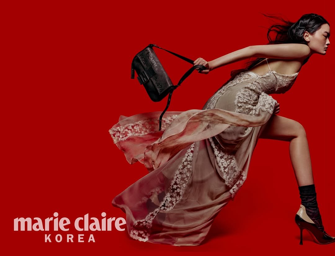 marieclairekorea 게시물 이미지: 제작 협찬
1997년 세상을 뒤흔든 ‘바게트 신드롬’. 그 창조적 계보에는 당시...