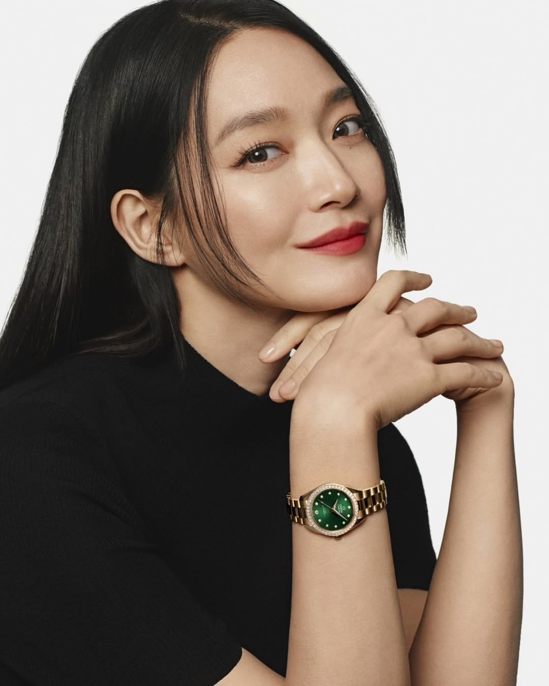 marieclairekorea 게시물 이미지: #MARIE_NOW 오메가의 새로운 얼굴이 된 신민아 ⌚💚

오메가(@omega)가...