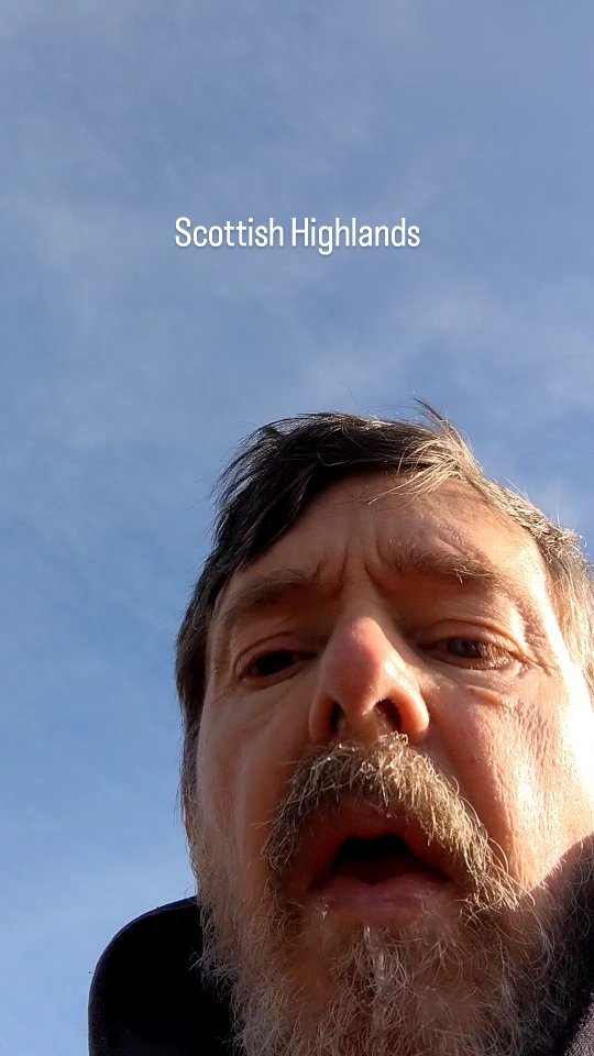 markxhogben 게시물 이미지: Take a train to #pitlochry then climb #benvrackie