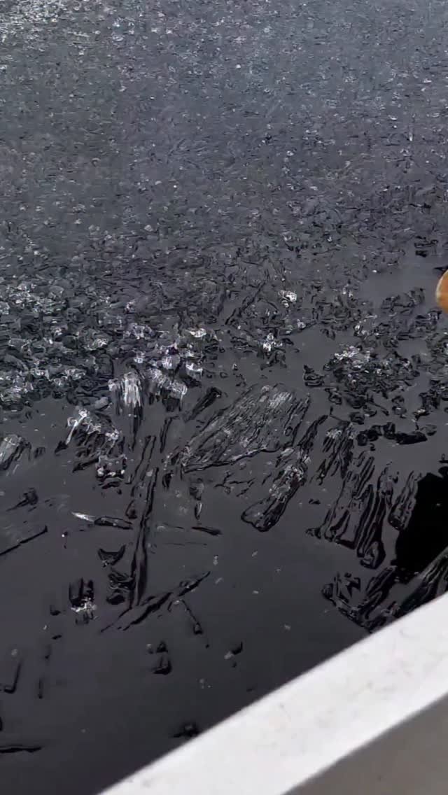 markxhogben 게시물 이미지: How does a frozen lake break up