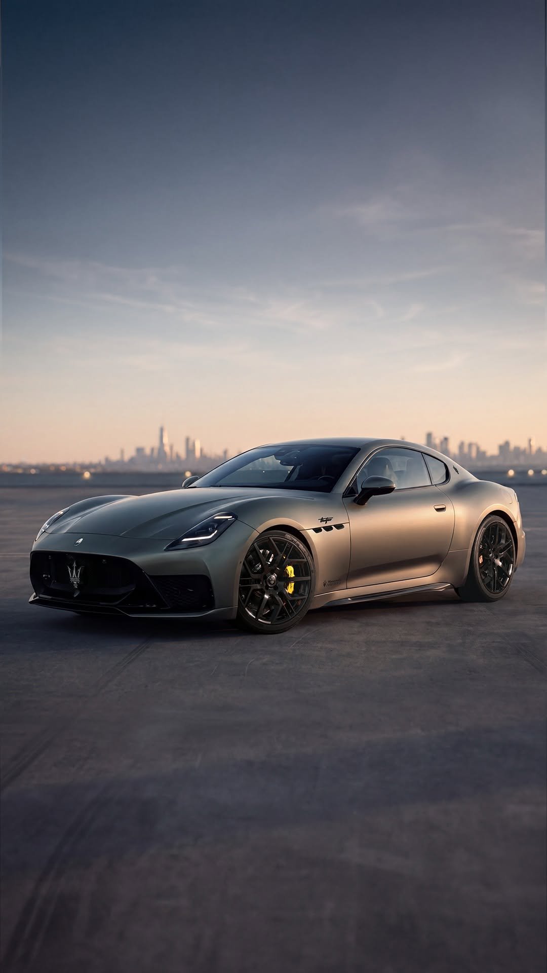 maserati 게시물 이미지: It's now, when no one is watching us, that...
