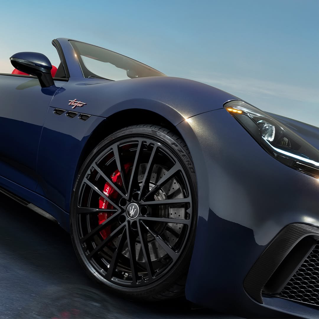 maseratijp 게시물 이미지: GranCabrio
ルーフを解き放てば
風さえも、贅沢な同伴者となる

詳細はプロフィールの...