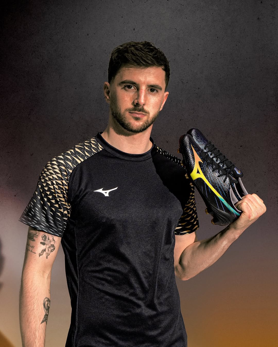 masonmount 게시물 이미지: The Bright Black Pack has arrived.
Mizuno...
