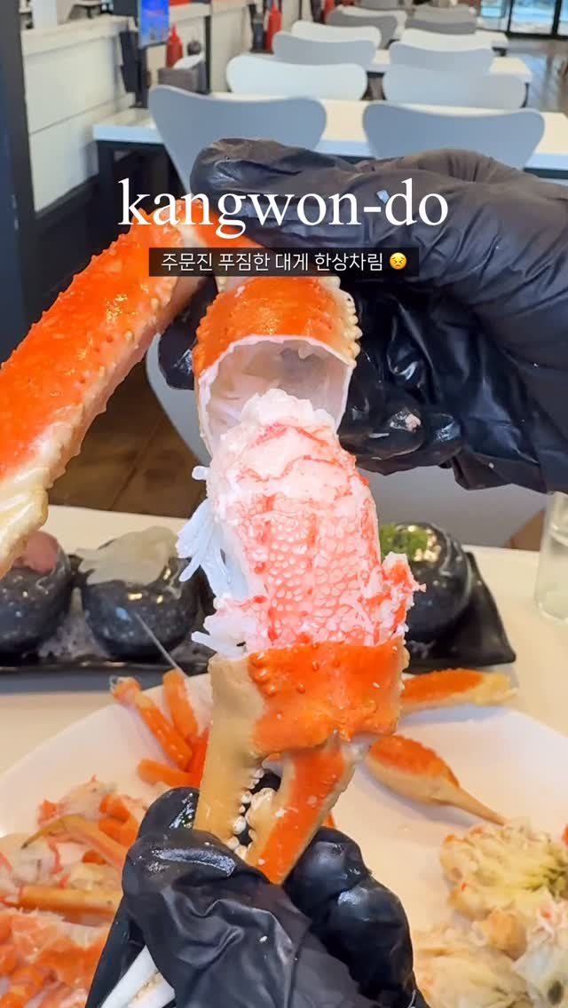 mat.planner 게시물 이미지: 강원도 주문진에서 꼭 먹고와야하는 대게,,
맛집을 찾는다면 여기 강추! 한상차림으로...