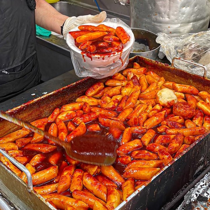 mat.planner 게시물 이미지: 떡볶이 덕후라면 한번쯤 들어봤을듯한 분식집!
오랜시간 용암떡볶이로 핫했던...