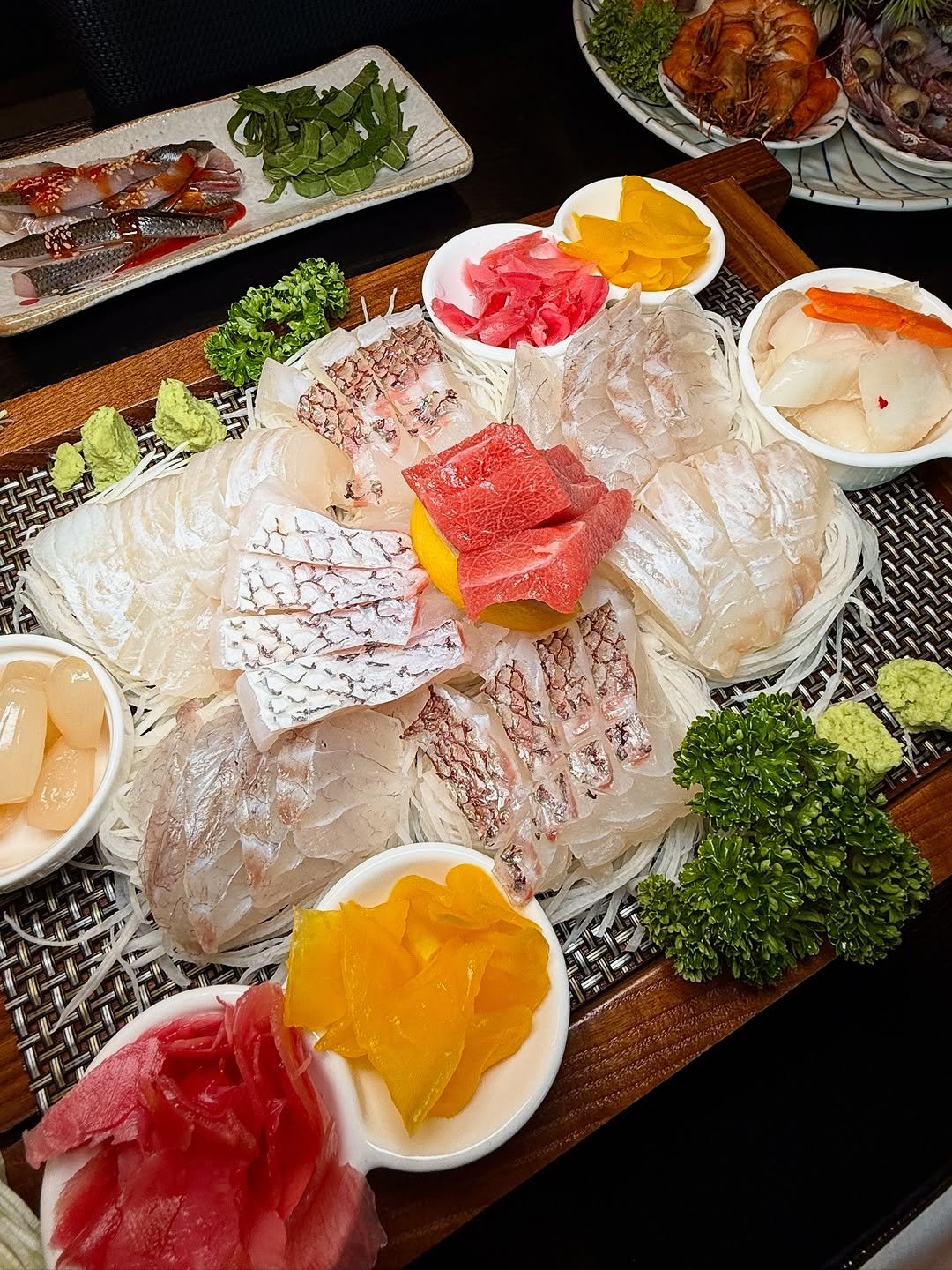 Photo by 맛또리 | 서울맛집 인천맛집 부천맛집 on September 28, 2025. May be an image of sashimi, hot pot and text.