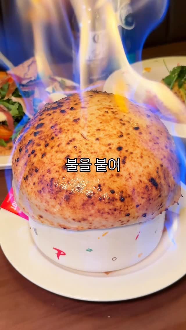 matgool_ 게시물 이미지: 눈앞에서 불쇼를 해주는 이것의 정체…

세계 피자 월드컵 1등 이진형 피자 셰프님의...