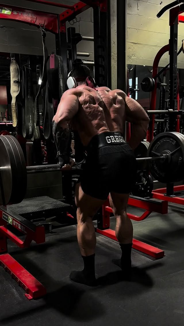 mattgreggo 게시물 이미지: Back day energy 😤

@axeandsledge • @tlfapparel...