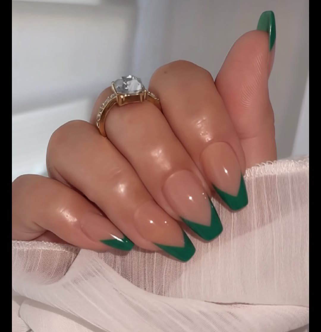 Photo by Karolina Matuszewska on November 29, 2025. May be an image of one or more people, fingernails and text.