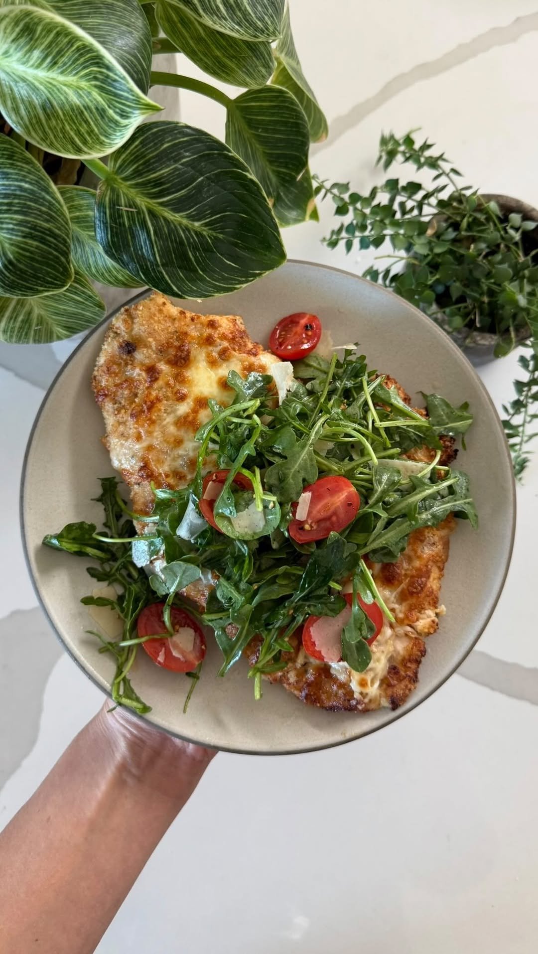 maxiskitchen 게시물 이미지: Cheesy chicken milanese✨

My debut cookbook is...