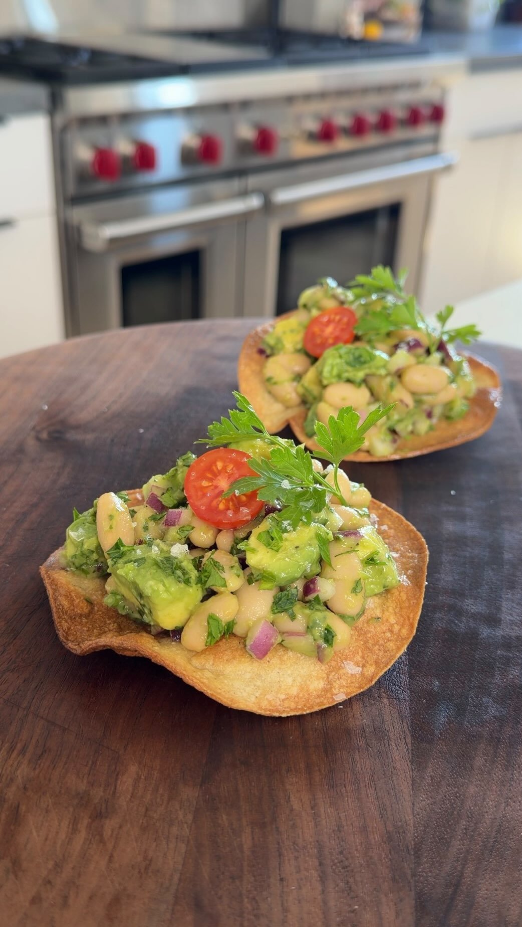maxiskitchen 게시물 이미지: Healthy white bean avocado tostadas✨

My debut...