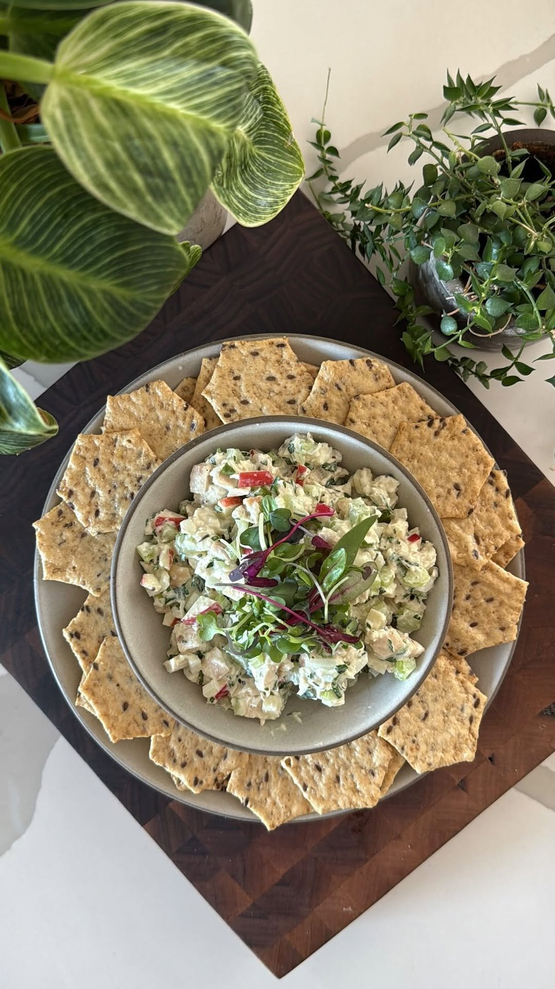 maxiskitchen 게시물 이미지: Mom's chicken salad✨

This chicken salad is...