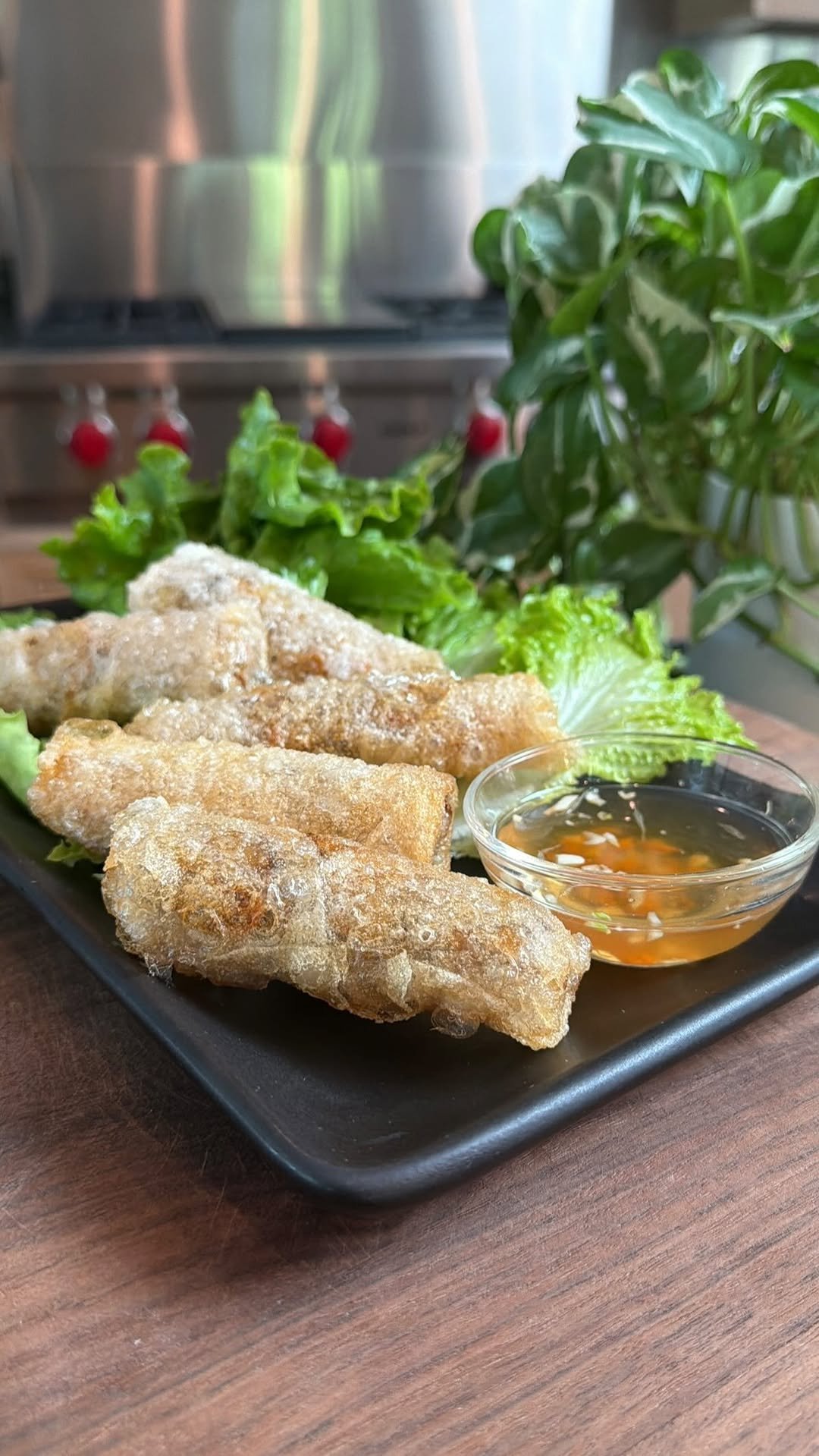 maxiskitchen 게시물 이미지: Crispy Vietnamese spring rolls✨

My debut...