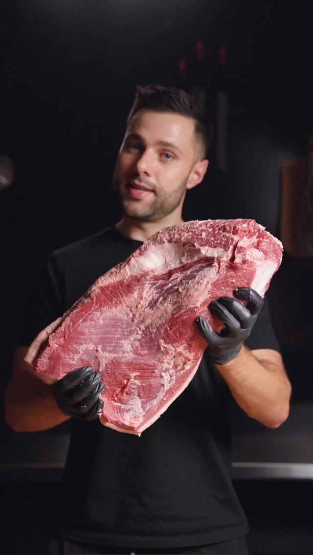 maxthemeatguy 게시물 이미지: Every Way to Cook Brisket

Brisket is the king...