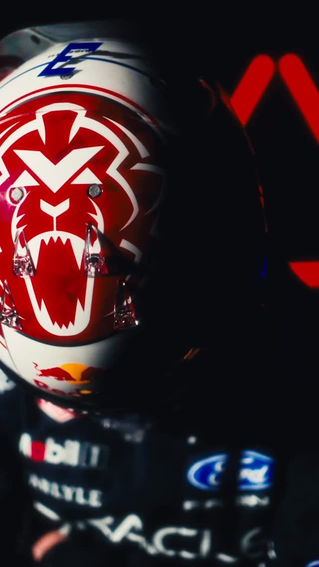 maxverstappen1 게시물 이미지: Same but different. I’m ready!