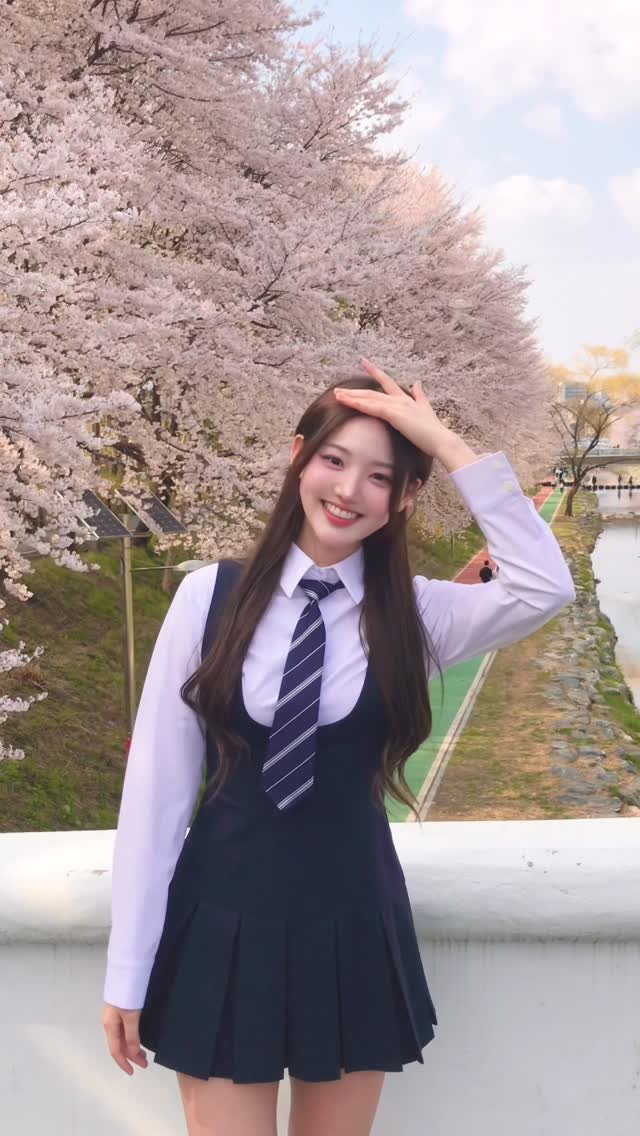 may._.mew.art 게시물 이미지: 🌸벚꽃영상 아이폰 보정 차트⬇️

촬영: 기본캠 4k 60
갤러리 ->...