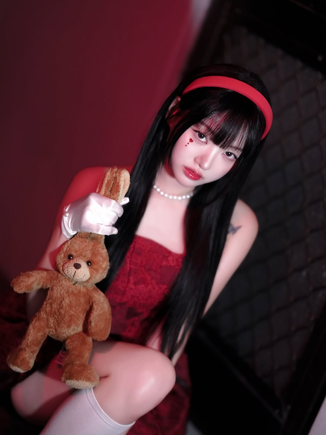 Photo shared by 메이뮤 on October 22, 2025 tagging @gt2001_313.