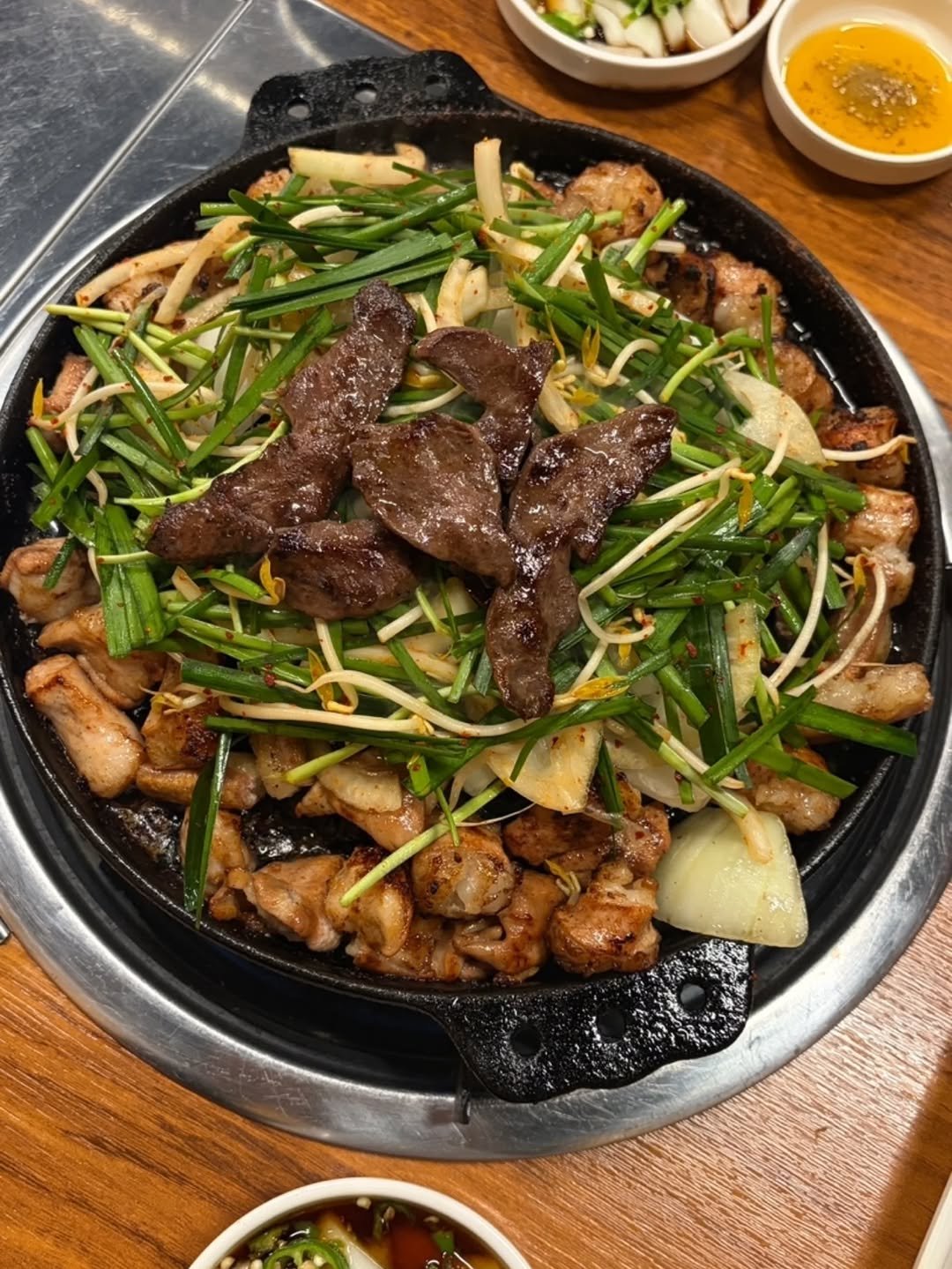 Photo by 성식영 on January 20, 2026. May be an image of meat and text.