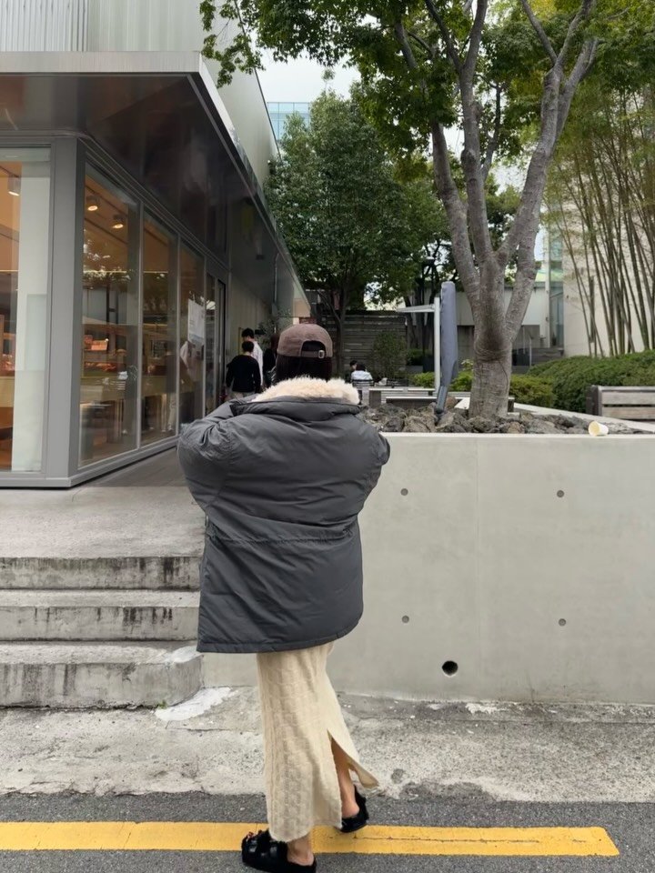 maymay_ing 게시물 이미지: 빵은 맛있으니깐🍞
.
.
#메이메이#가을
#가을코디