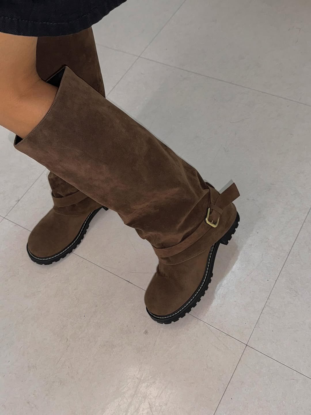 Photo by 메이메이 / maymay on October 01, 2025. May be an image of boots and text.