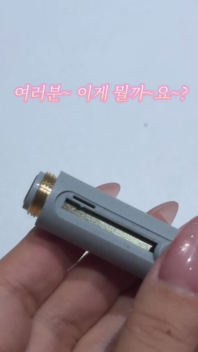 mayour_korea 게시물 이미지: 여러분~~
신상은 또 제가 1등이잖아요? 😎✨
상상만 하던 자석 내장 핀램프가...