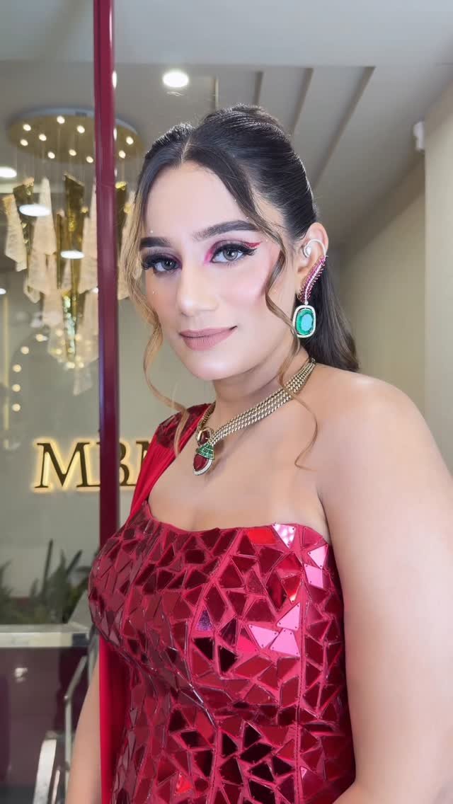 mbm_makeup_studio 게시물 이미지: @jaspreetkaurdyora for her music video ❤️...