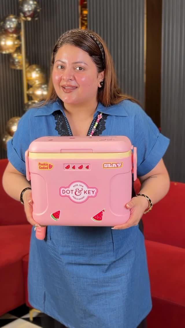 mbm_makeup_studio 게시물 이미지: Ofcourse i had to share the cutest PR package...