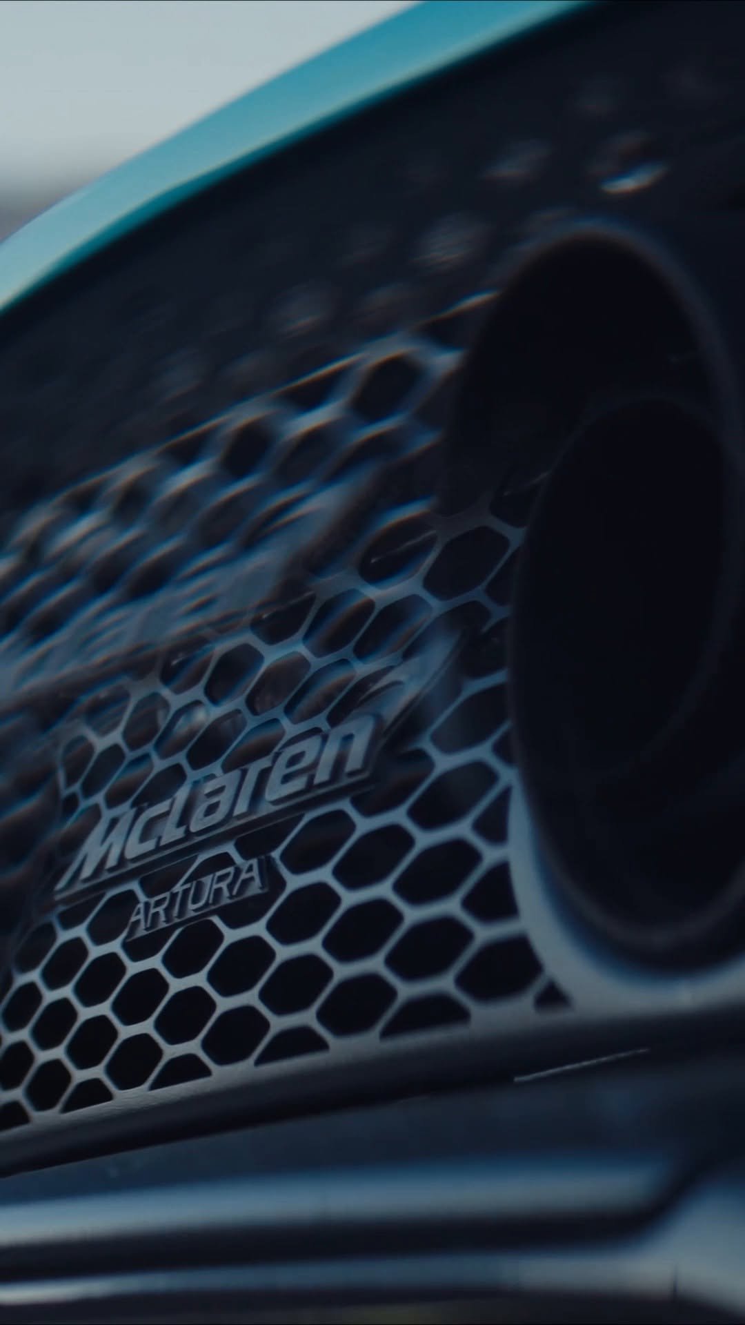 mclarenauto 게시물 이미지: What makes the Artura stand out above the...