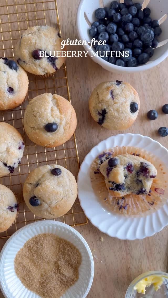 meaningfuleats 게시물 이미지: Gluten-Free Blueberry Muffins! 🫐 Type “RECIPE”...