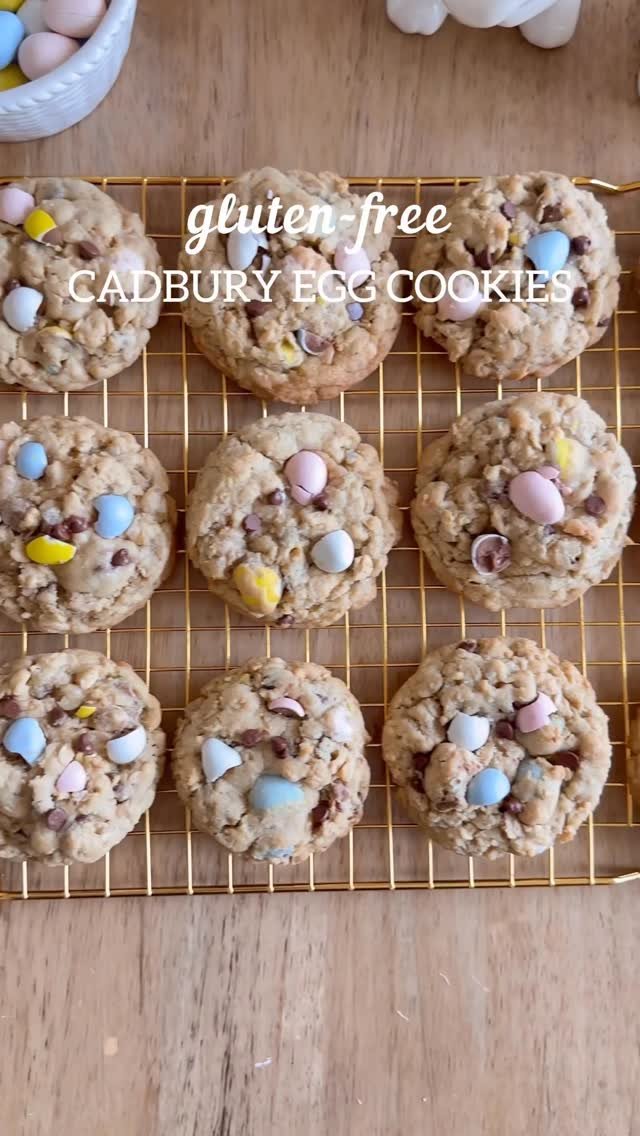 meaningfuleats 게시물 이미지: Gluten-Free Cadbury Egg Cookies! 🐣  Type...