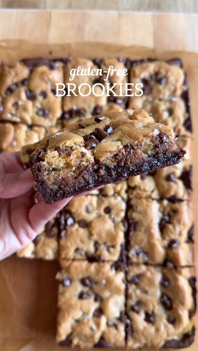 meaningfuleats 게시물 이미지: Gluten-Free Brookies!  Type “RECIPE” in the...