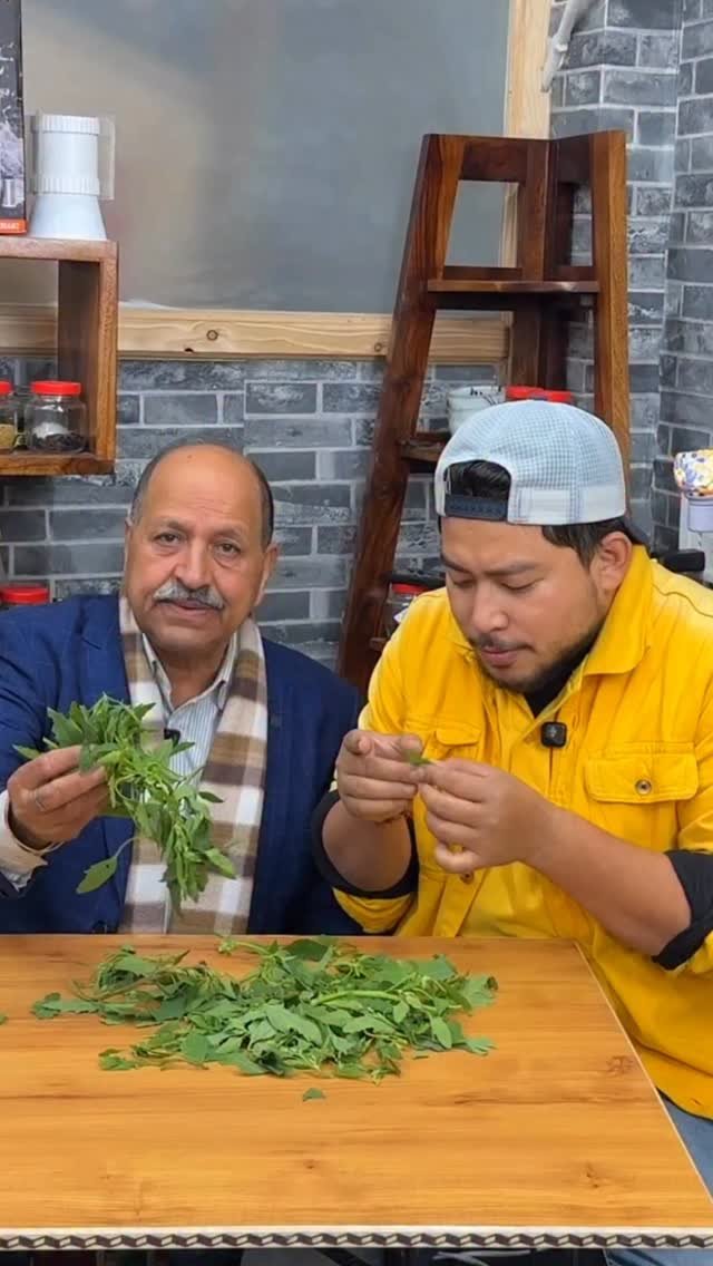 medimanch 게시물 이미지: ये पत्ते खाने वाले रहते अंदर से मजबूत निरोग...