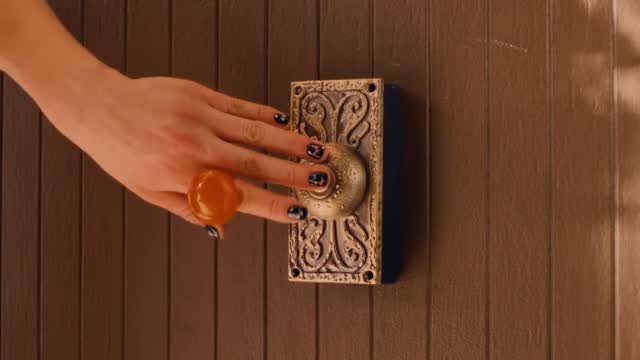 meganskiendiel 게시물 이미지: “Madwoman” music video out on Monday at 10am...