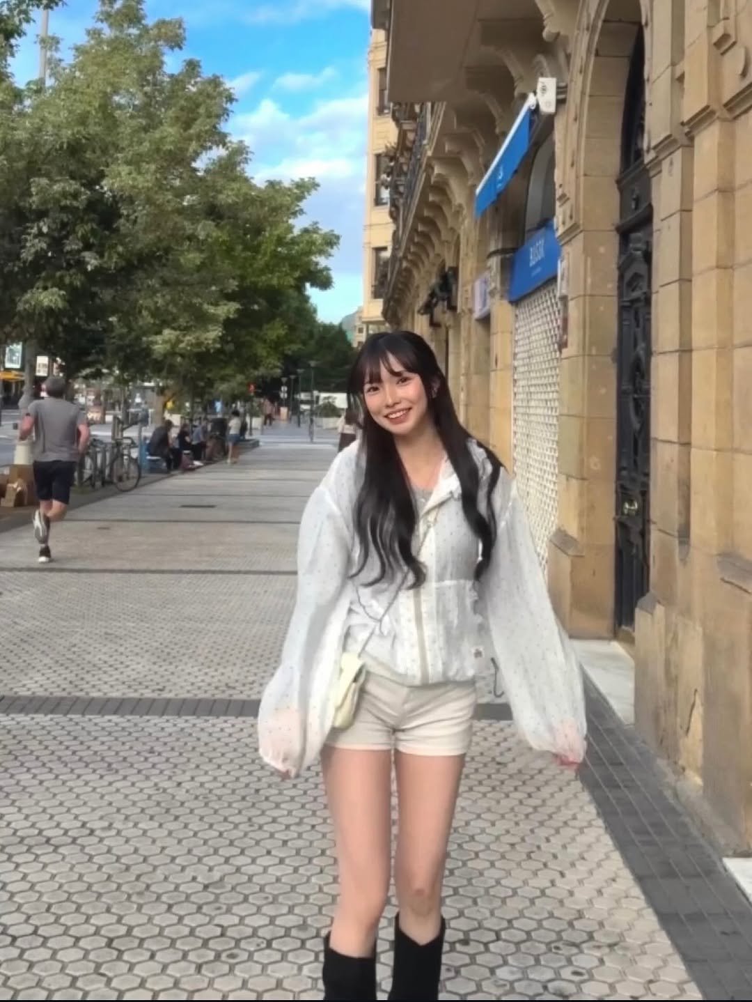 meihani_36 게시물 이미지: 아빠랑 둘이 여행 ep.3 (in San Sebastián🇪🇸)
나 스페인어...