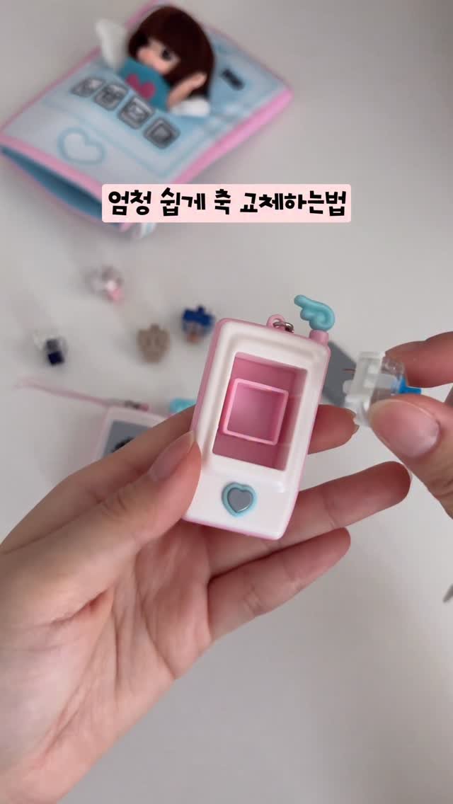 meloncookie__ 게시물 이미지: (📢소리비교)
다들 아실 것 같지만..!
키캡 분리기 없이도 축 손쉽게 교체하는...