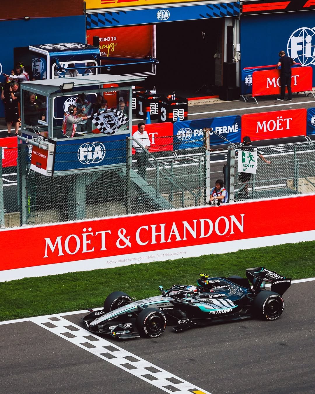 mercedesamg 게시물 이미지: Elated for Kimi. Gutted for George. Mixed...