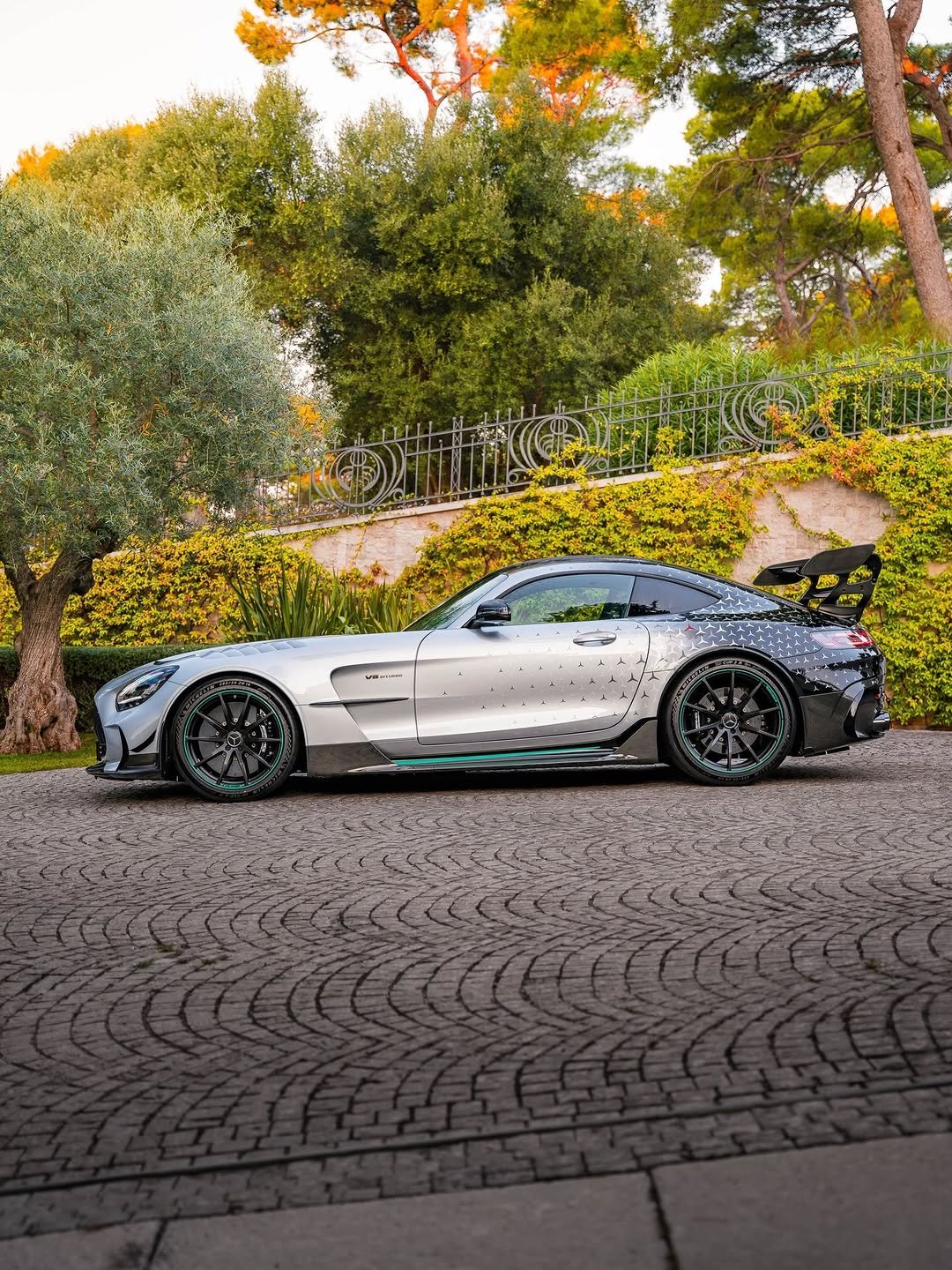mercedesamg 게시물 이미지: The weekend starts at ignition 🔑

📸...