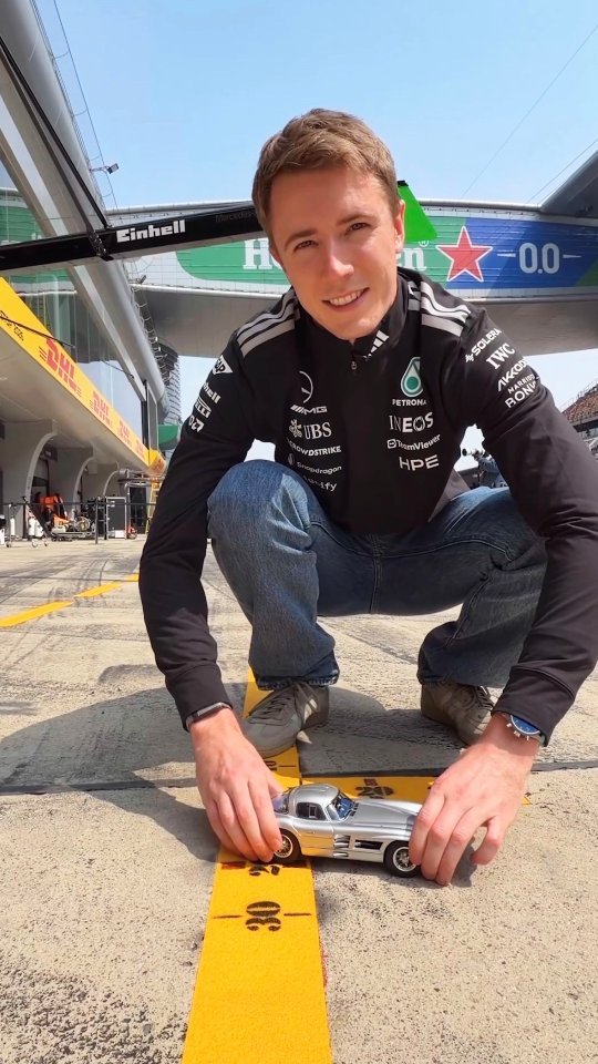 mercedesamgf1 게시물 이미지: Oversteer and understeer. Phrases you hear a...