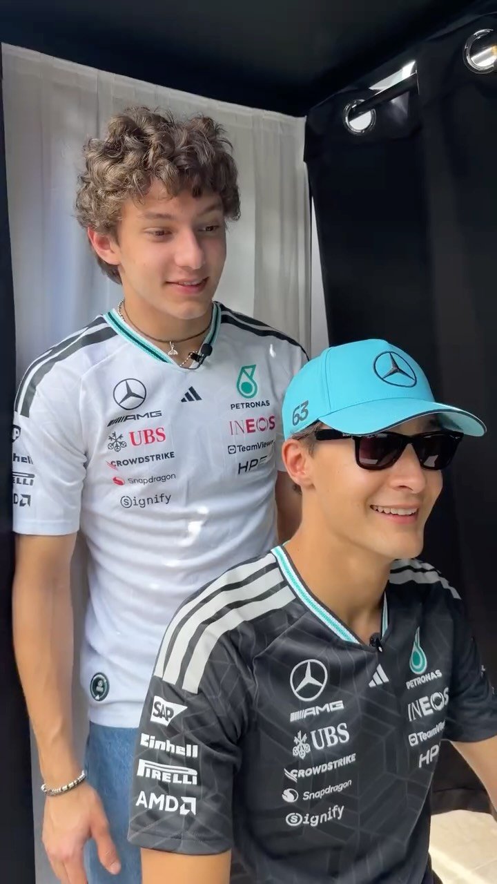 mercedesamgf1 게시물 이미지: There's looksmaxxing and then there's this 😆