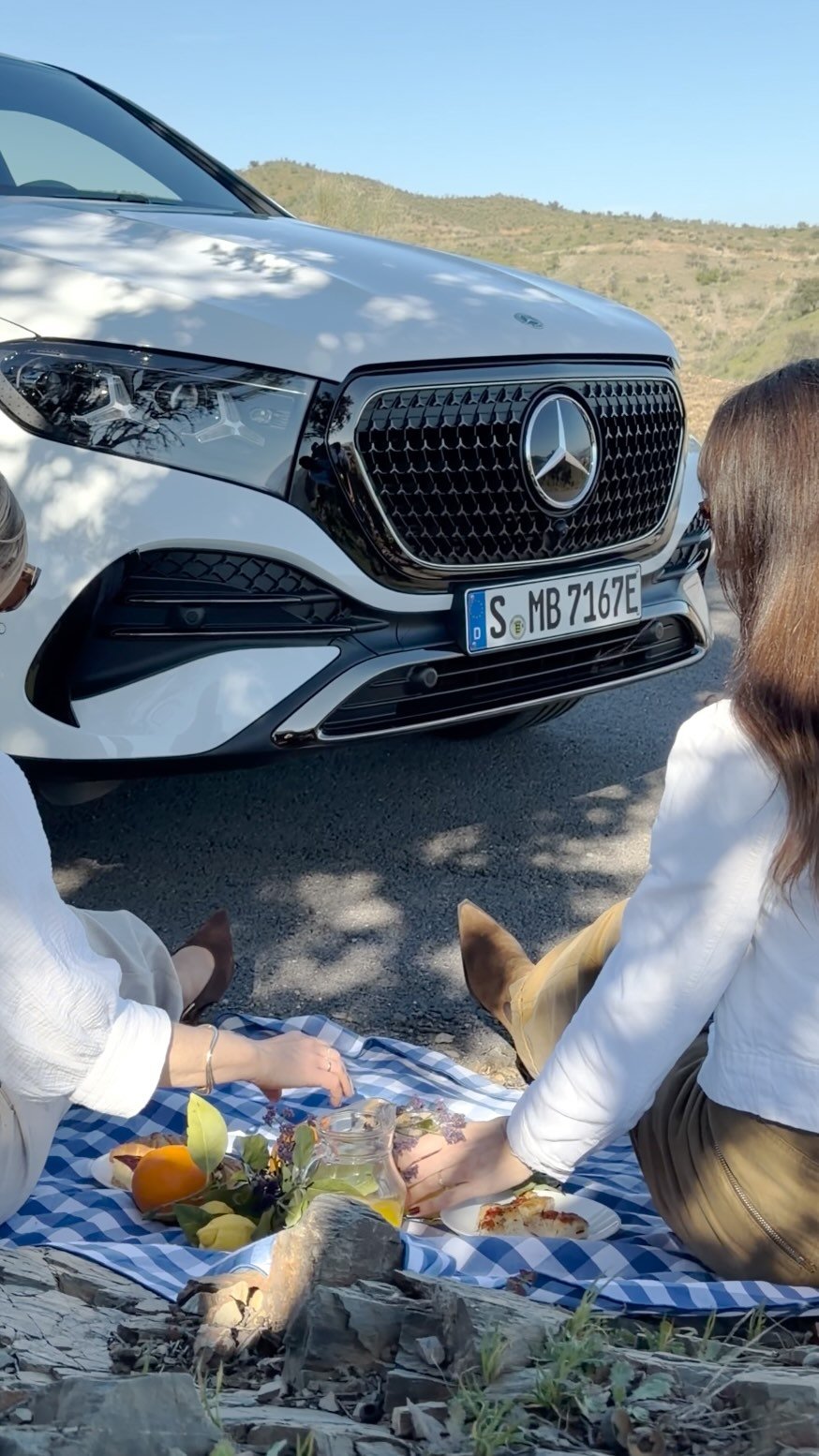 mercedesbenz 게시물 이미지: Sunshine, snacks and the #GLE...