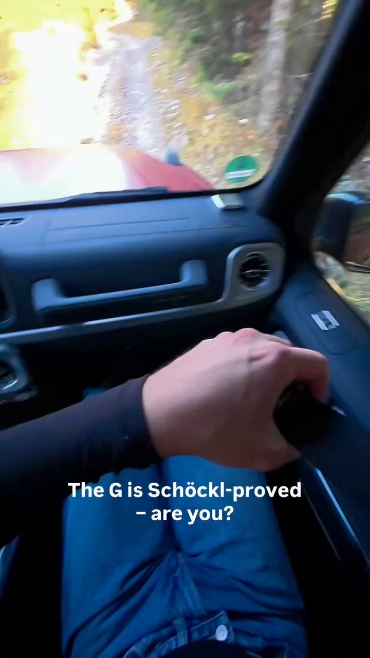 mercedesbenzgclass 게시물 이미지: Just in case you didn't know what this handle is for 😉