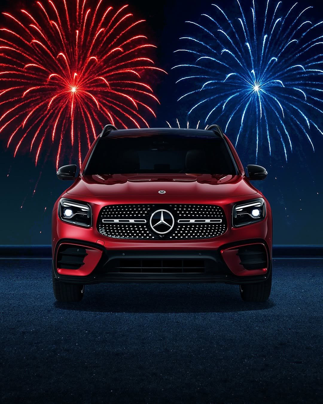 mercedesbenzusa 게시물 이미지: Happy 250th birthday, America! Wishing...