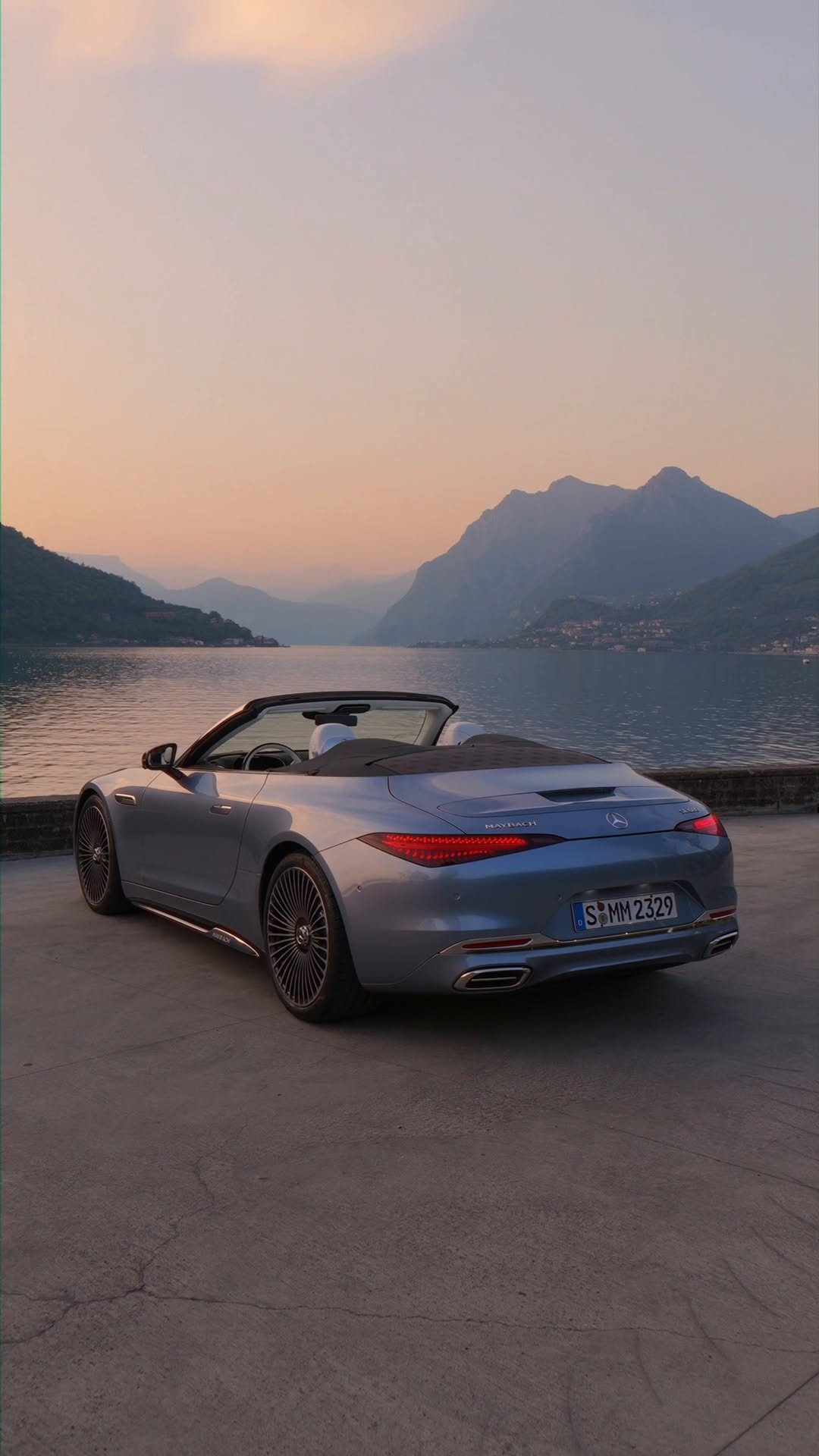 mercedesmaybach 게시물 이미지: Sunset reflections and handcrafted details:...