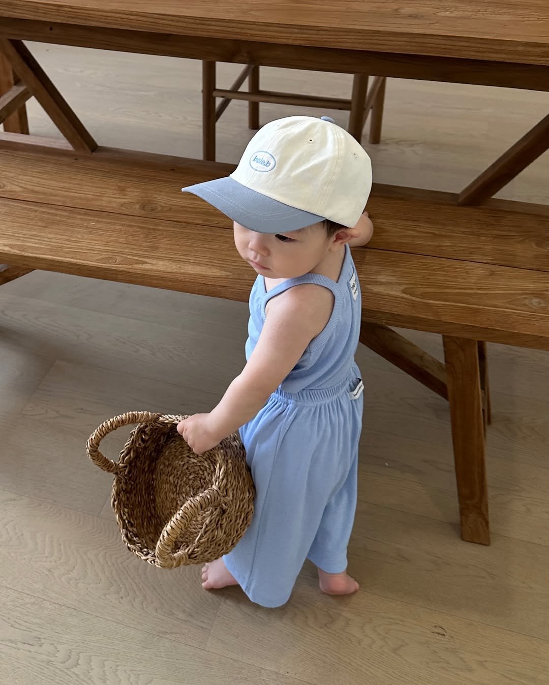 meremodernbaby 게시물 이미지: .
.
코발트블루🩵

시원하고 사랑스러운 여름의 컬러!
가장 좋아해주시는 컬러이기도...