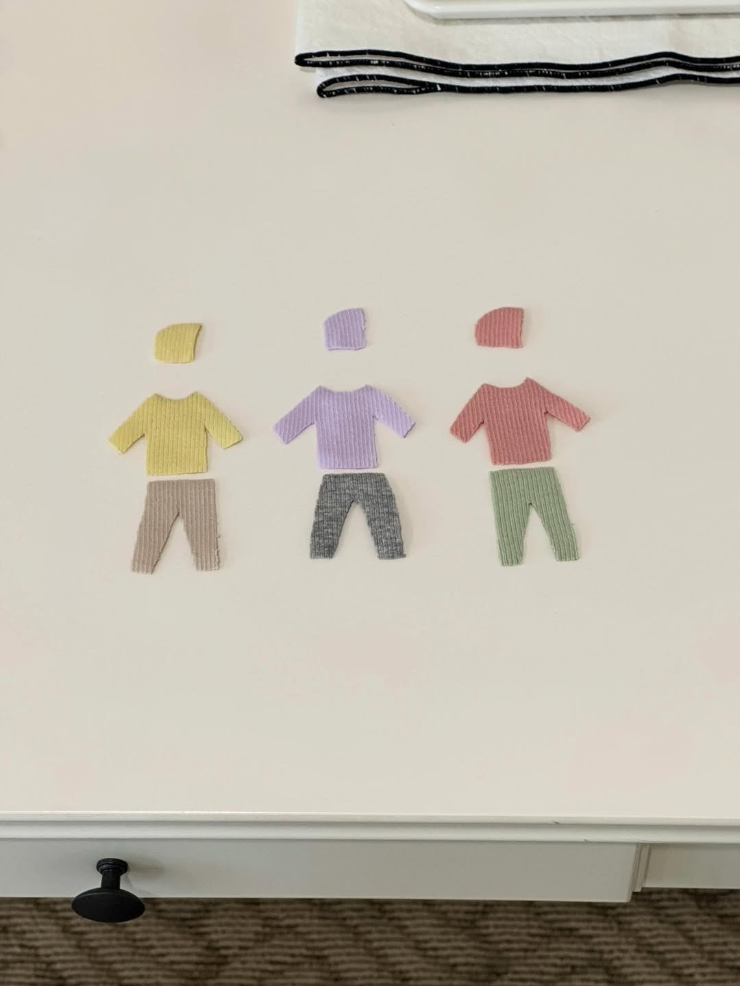 Photo by 메르모던(me.mo.b) on February 09, 2026. May be an image of text.