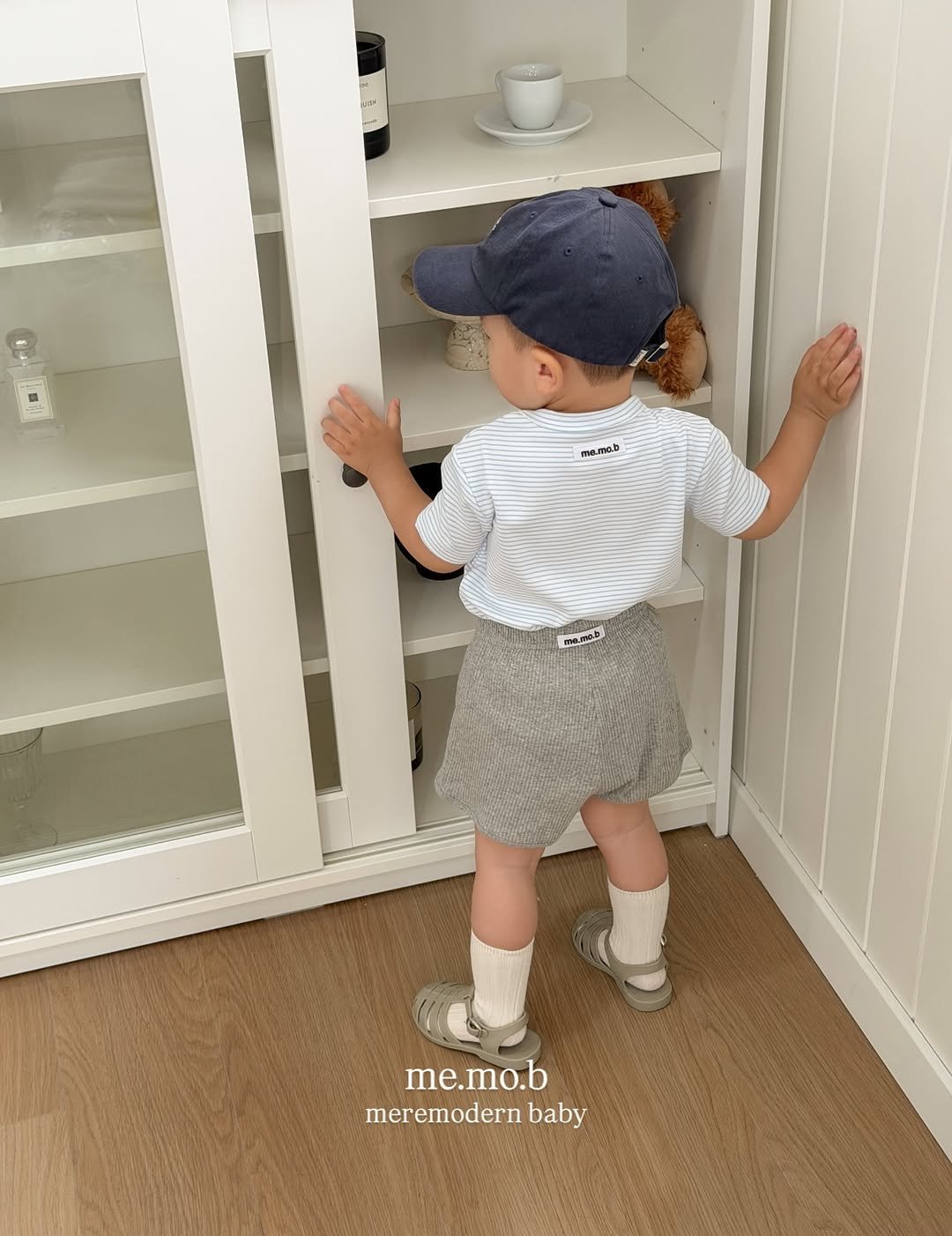 meremodernbaby 게시물 이미지: .
.
.
올 여름부터 초가을까지,
데일리 등원룩으로 입기 좋은 단가라티/숏팬츠...
