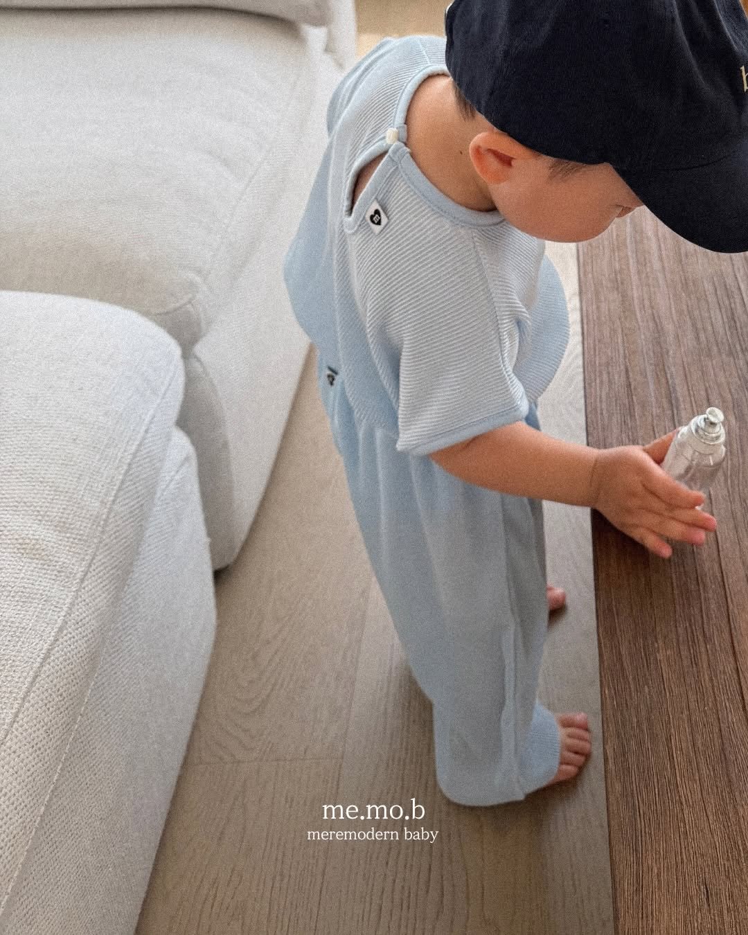 meremodernbaby 게시물 이미지: .
.
여름 플리츠 셋업 2차 입고 알림🩵
바로 출고로 준비됐어요 :)
우리아이들...